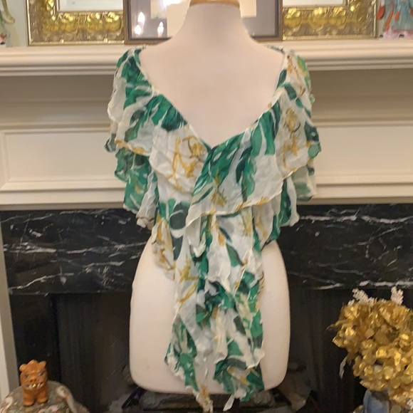Unique Fabulous Tropical Ruffle scarf/collar - Picture 4 of 7